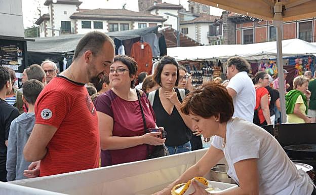 No faltó la oferta de talos en la feria. 