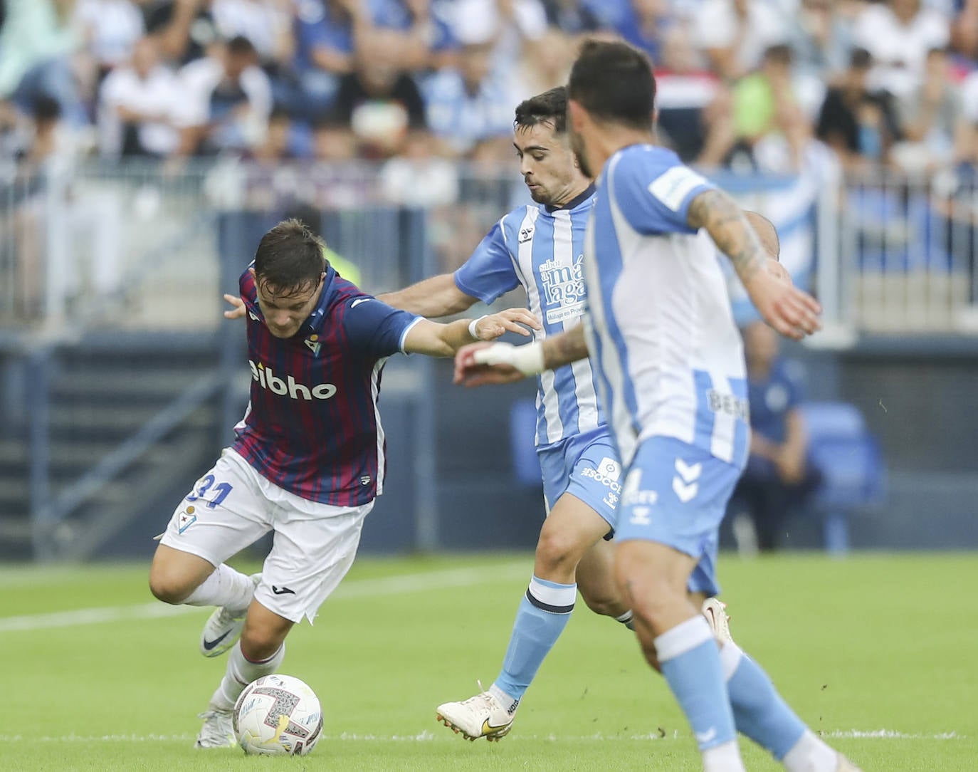 Fotos: Las mejores imágenes del Málaga-Eibar