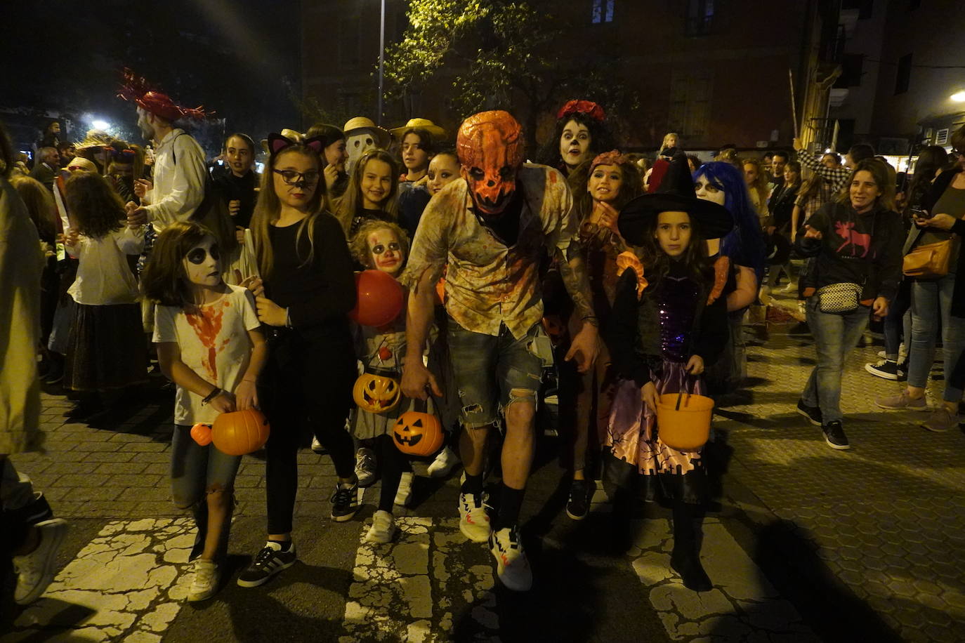 Fotos: La luz se adueño en la Gau beltza