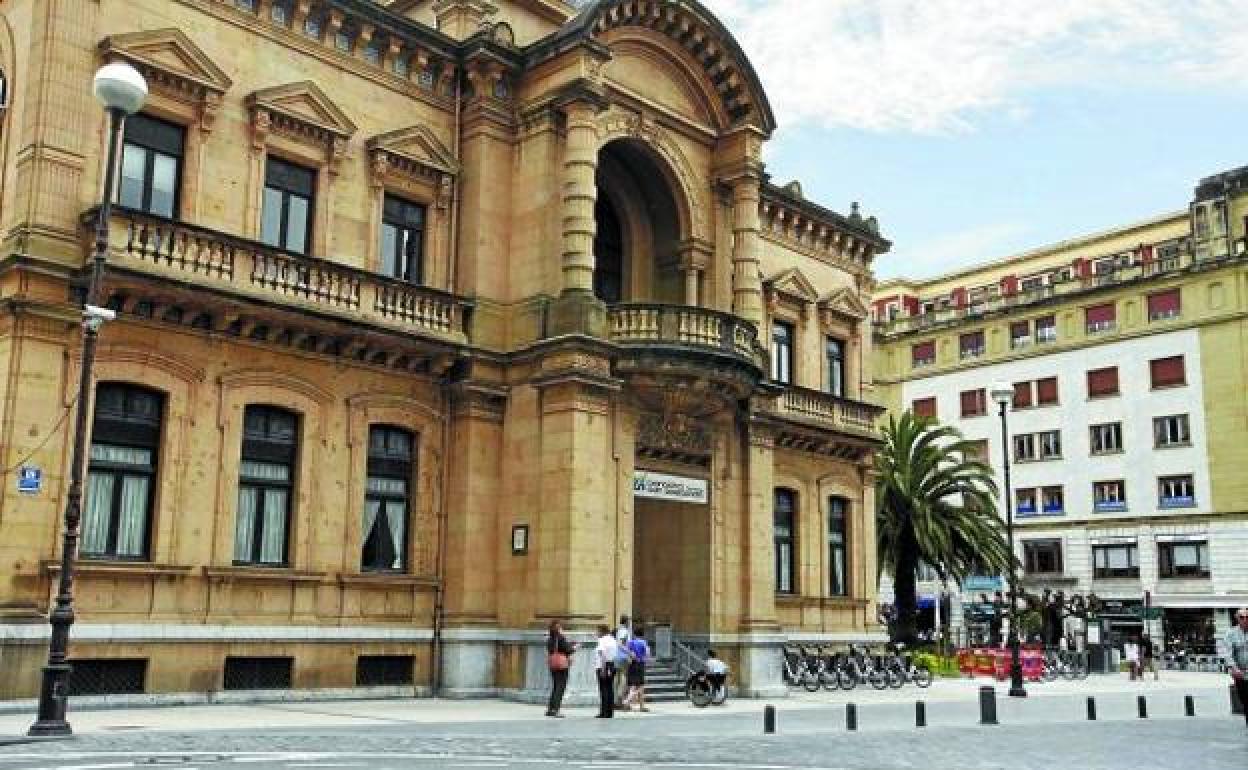 El consistorio pide autorización a Hacienda para reponer 66 plazas de funcionarios