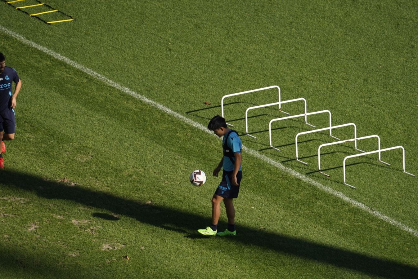 Fotos: Sin Silva ni Kubo a un día de recibir al Manchester United