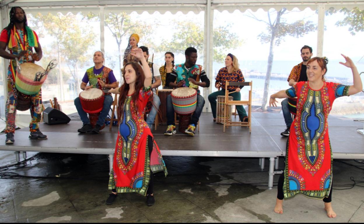 Kultura eta sormen industria bultzatu nahi da. 