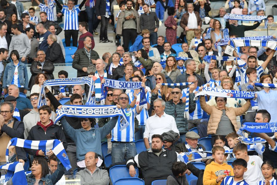 Fotos: ¿Has estado en el Reale Arena? ¡Búscate en la grada!