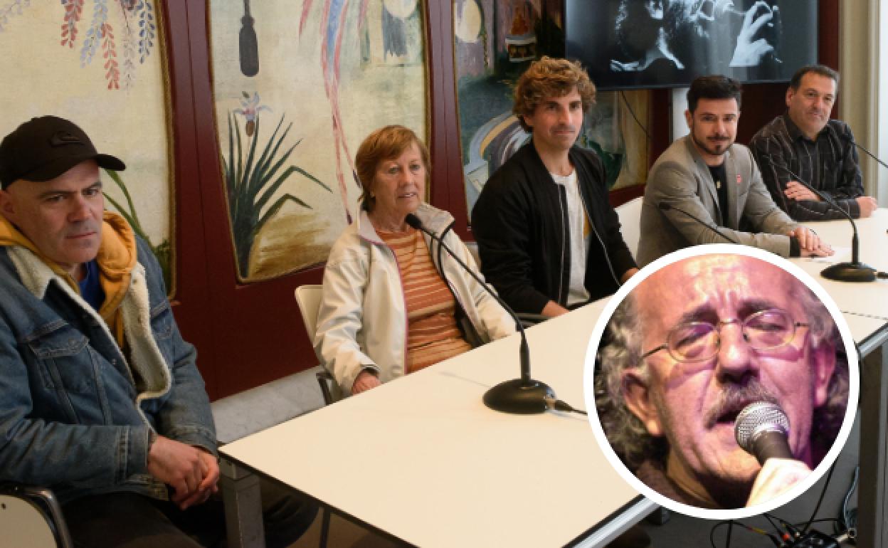 Iñigo Kintana, Mertxe Berzosa, Jon Insausti, Harkaitz Millán y Joxan Goikoetxea en la presentación de los actos conmemorativos.