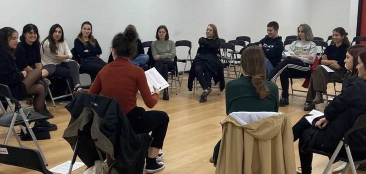 Urola Kostako Itaia emakume sozialista taldeak antolatutako aurreko saio bateko partaideak.