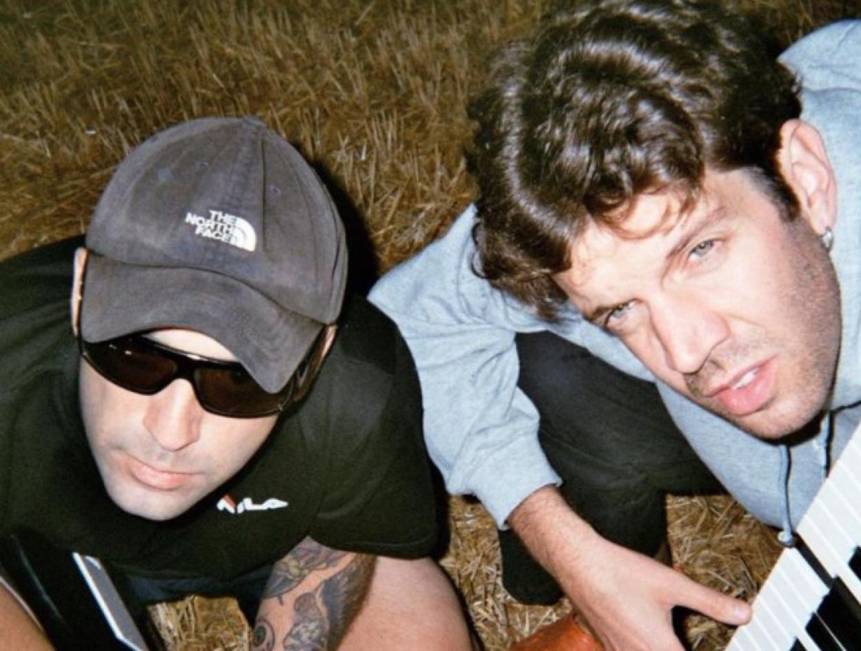 El dueto catalán de estilo Synth Punk, La Élite estará este viernes..