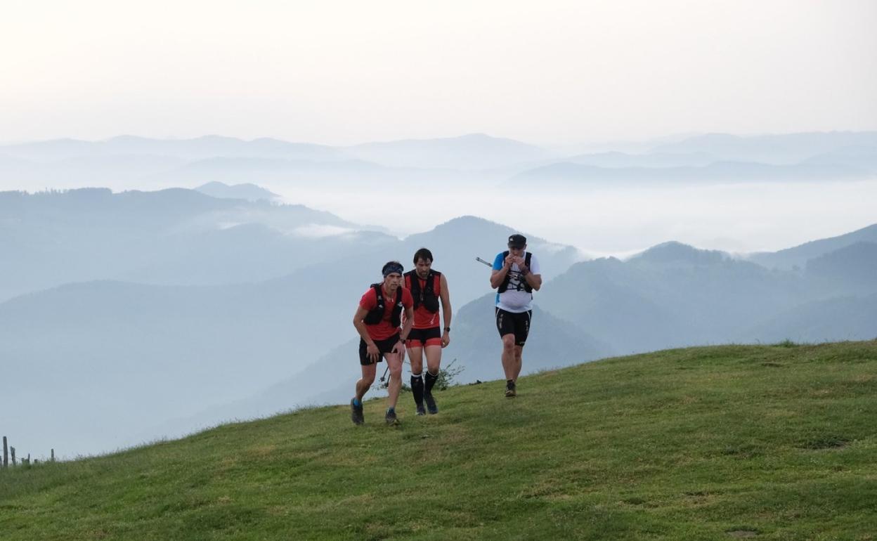 Ostadar organiza una marcha infantil para el día 20 y una salida montañera para el día 26. 
