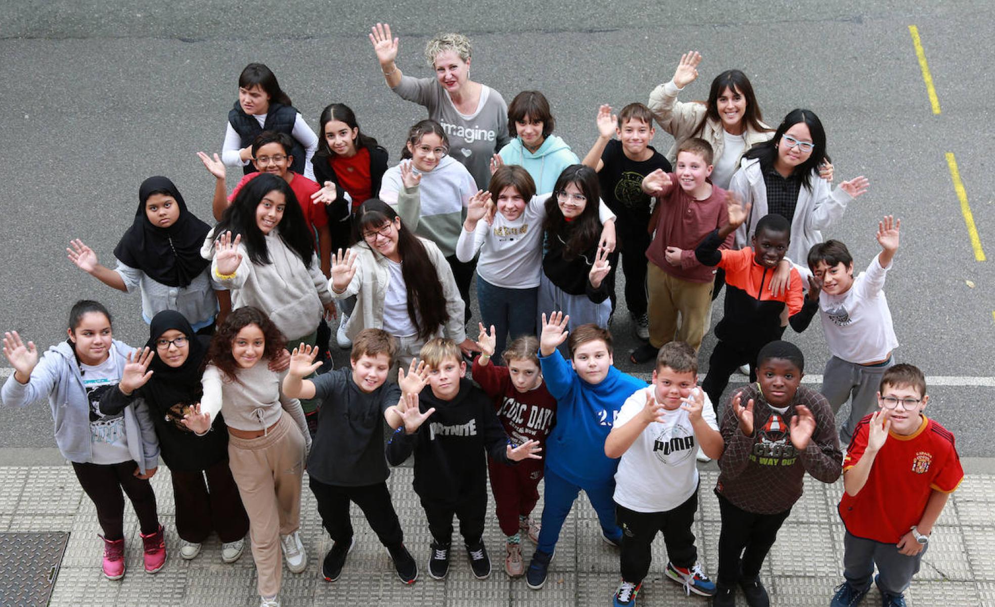 Los estudiantes de sexto de Primaria del colegio Belaskoenea de Irun. 