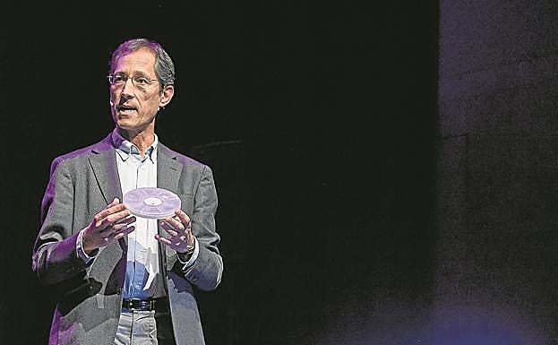 Txema Pitarke, presidente de Elhuyar Fundazioa, durante el acto.