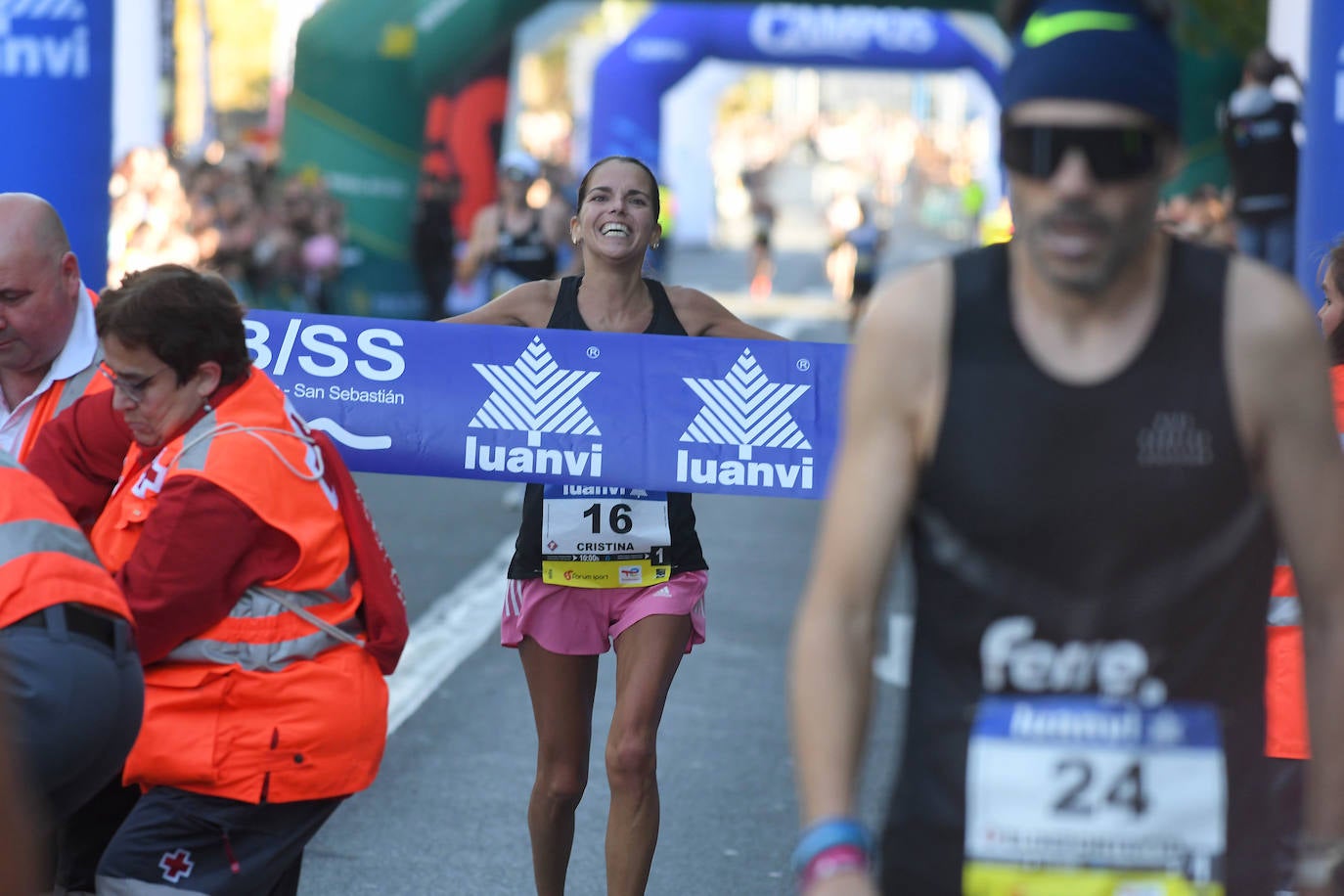 Fotos: Llegada a meta de los corredores