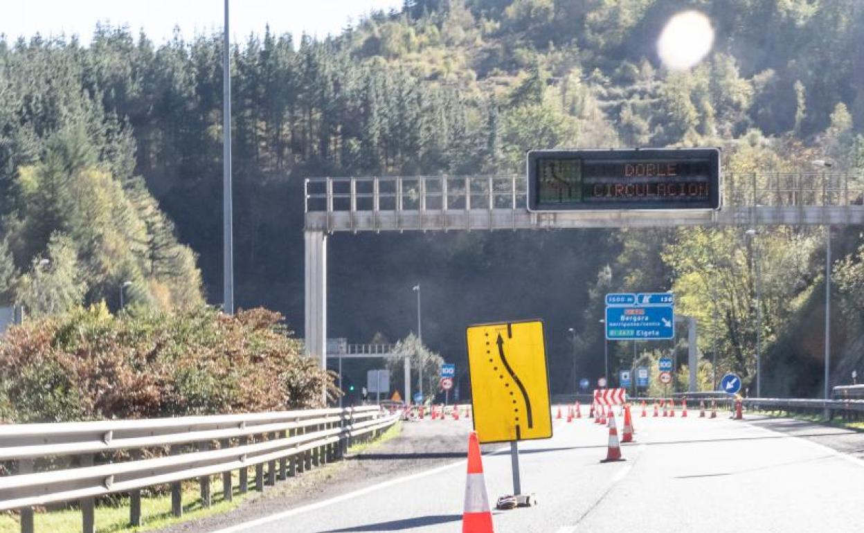 Los últimos cuatro días ha estado operativo un bypass en el túnel de Lesarri mientras se reparaba.