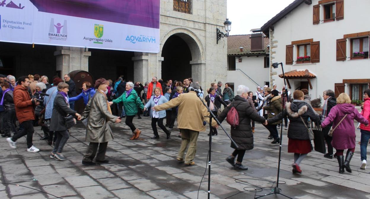 Los actos por el 25 de Noviembre se van a multiplicar durante estos días en la localidad. 