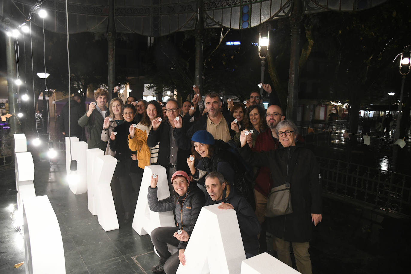 Fotos: Kaleetan hitzez ekiteko garaia hasi da Donostian