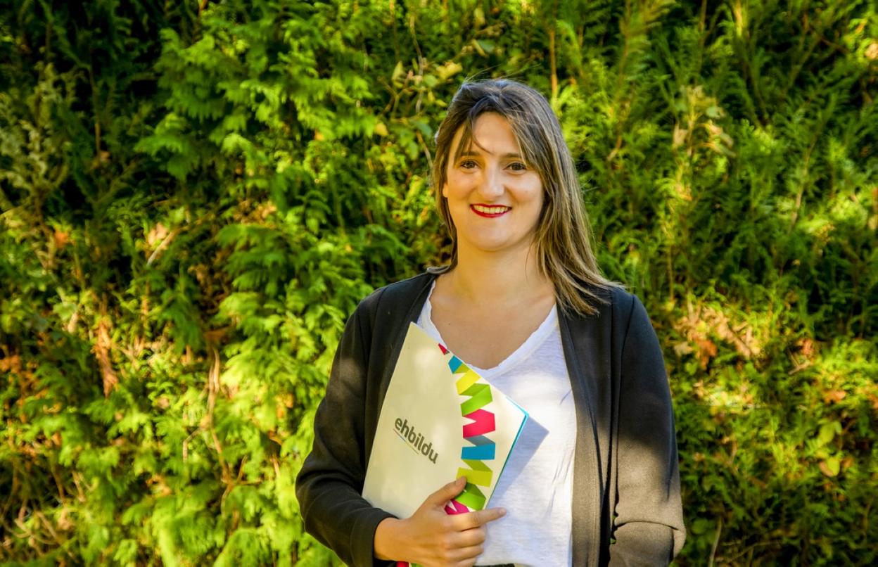 La candidata a la alcaldía de Legazpi de EH Bildu, Edurne Gonzalez Elorza. 