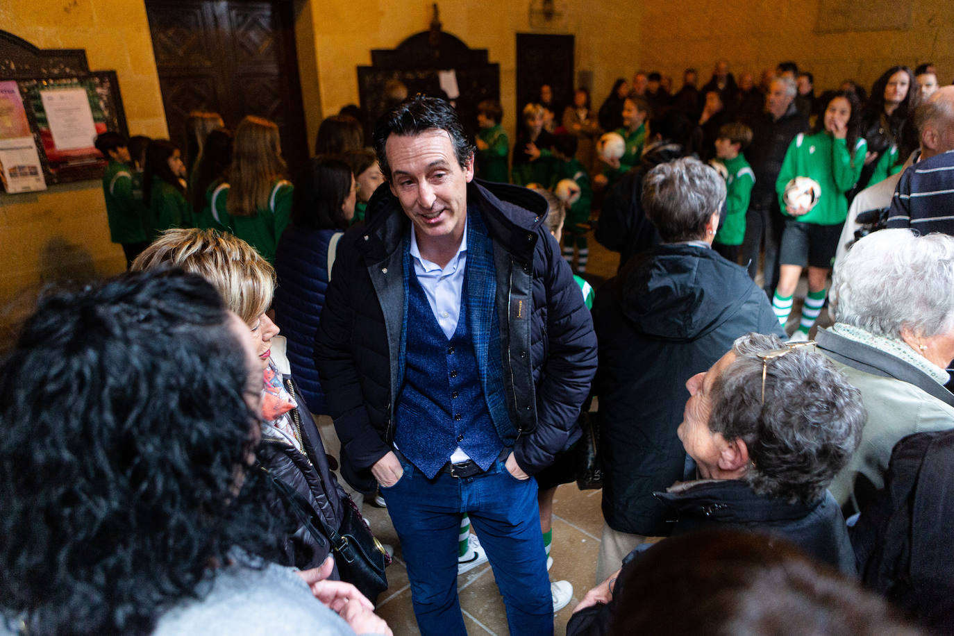 Fotos: Hondarribia entrega la insignia de oro a Unai Emery