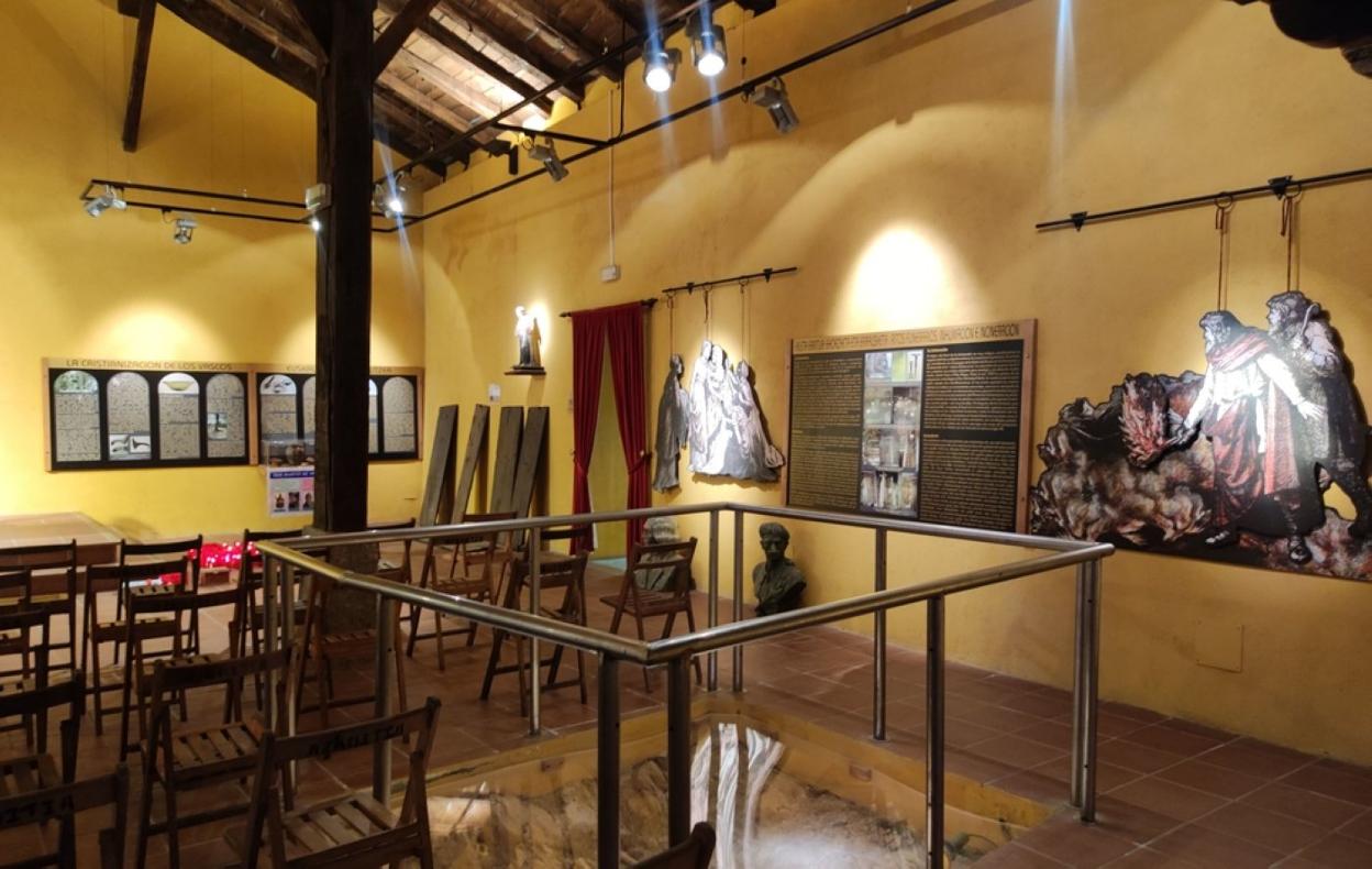 Los autores de la visita virtual son Mónica Torres, encargada del trabajo técnico, y el concejal de Patrimonio y Turismo Juan Bautista Mendizabal, que ha desarrollado el contenido. 