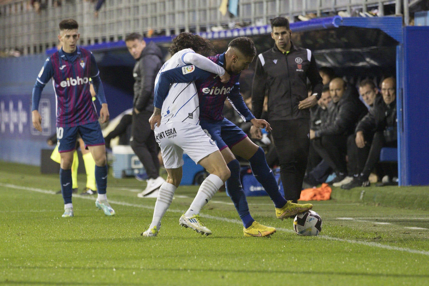 Fotos: Las mejores imágenes del Eibar-Alavés