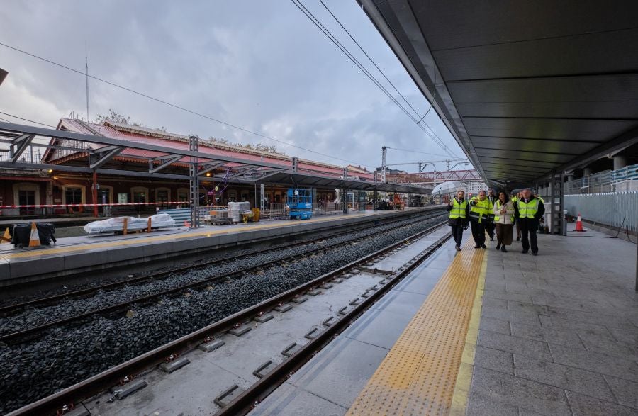 Fotos: Visita a la estación provisional de Atotxa