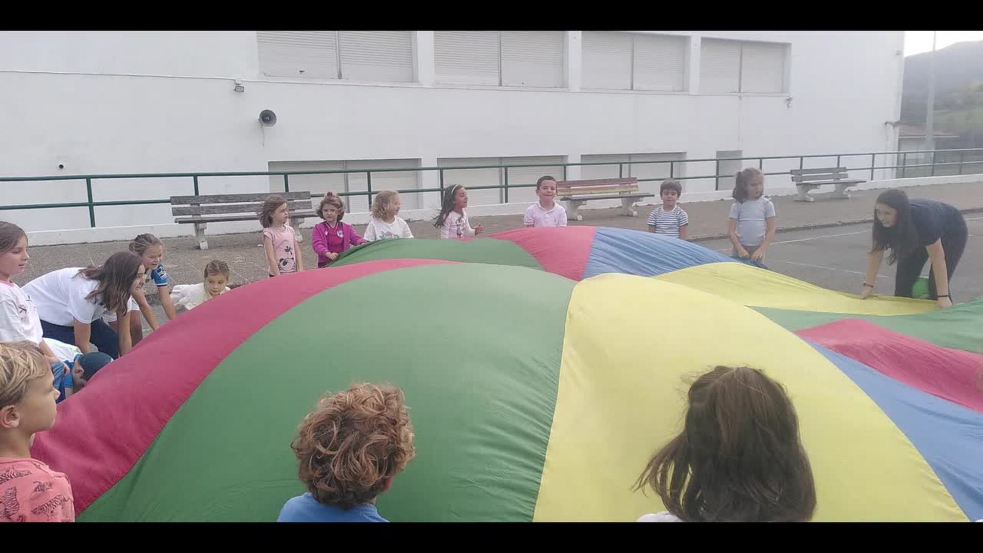 Zeinen ongi pasatzen dugun!