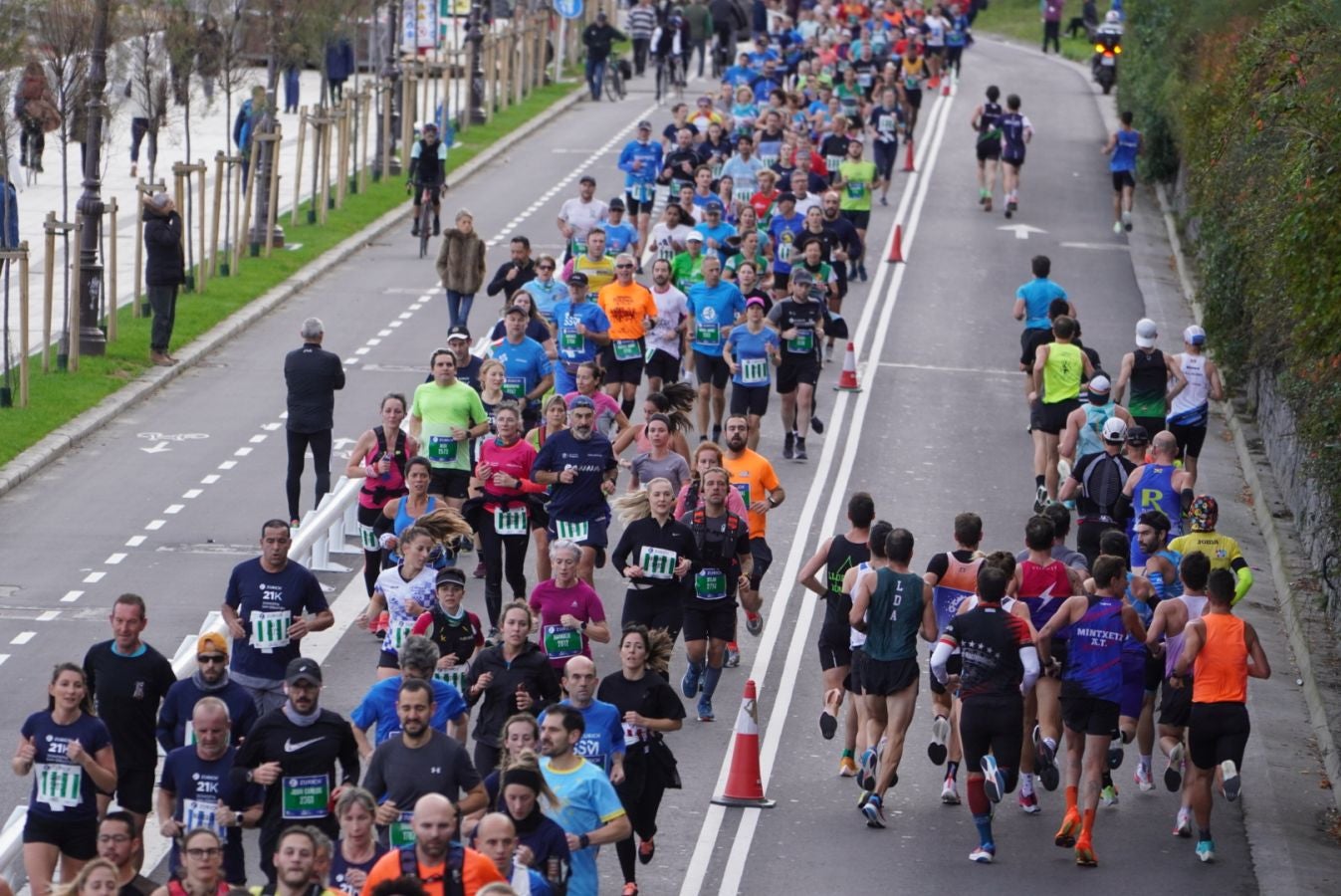 Fotos: Las mejores fotos del Zurich Maratón de San Sebastián