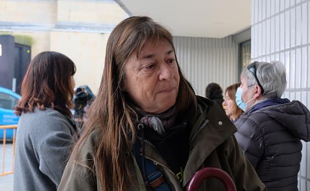 Arantxa de Ocio critica que «todo el dinero vaya al TAV» y el tren «de los trabajadores de tan mal servicio».