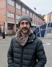 Imagen secundaria 2 - Elena Levhku, con su hijo. June Andersen con su hija. Albert Ros.