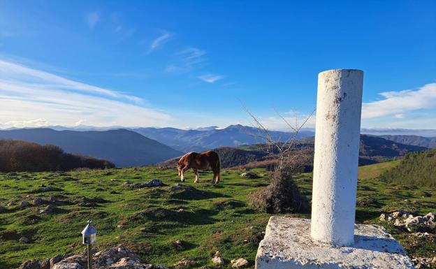 Galería. Paisaje desde la cima de Ulizar.