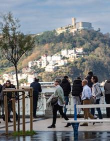 Imagen secundaria 2 - «Estamos solo un día: paseo y pintxos»