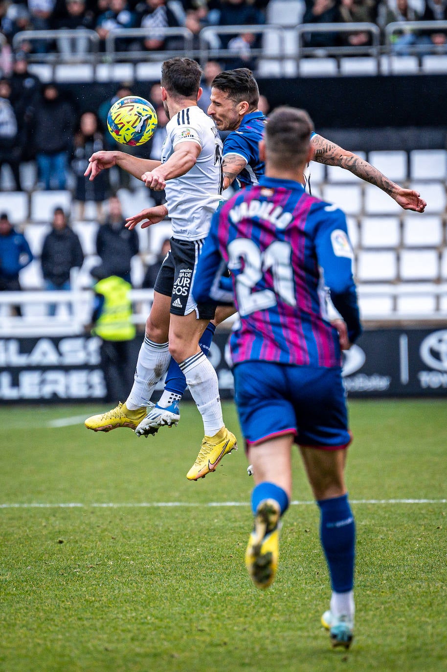 Fotos: Las mejores imágenes del Burgos-Eibar