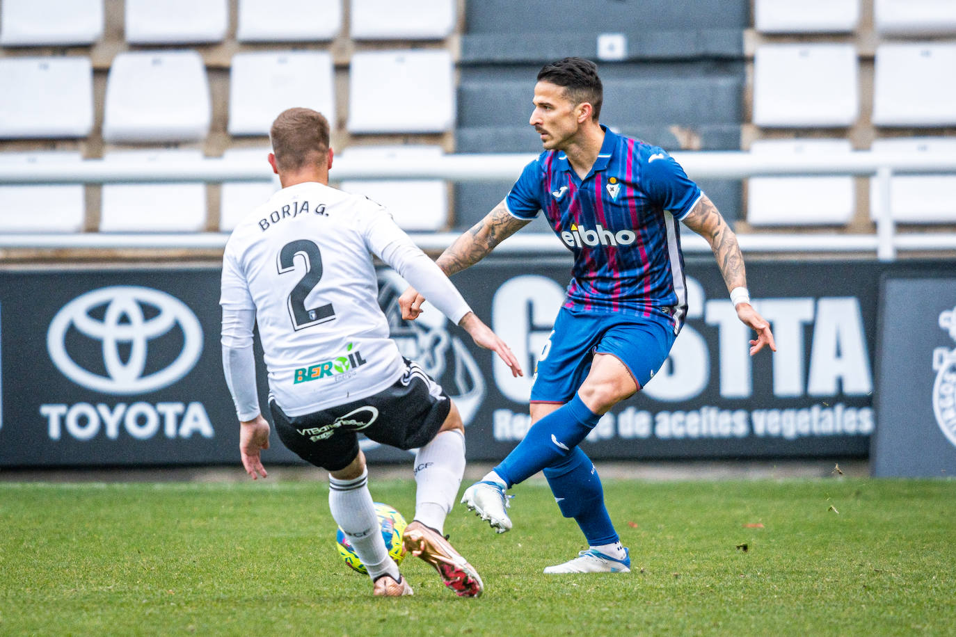 Fotos: Las mejores imágenes del Burgos-Eibar