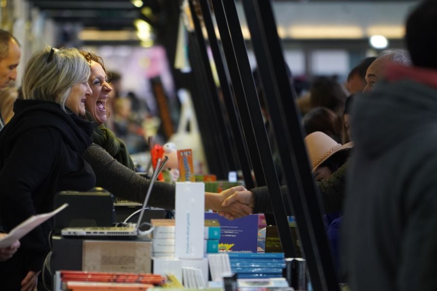 Fotos: Azken orduak, azken erosketak, azken aurkezpenak