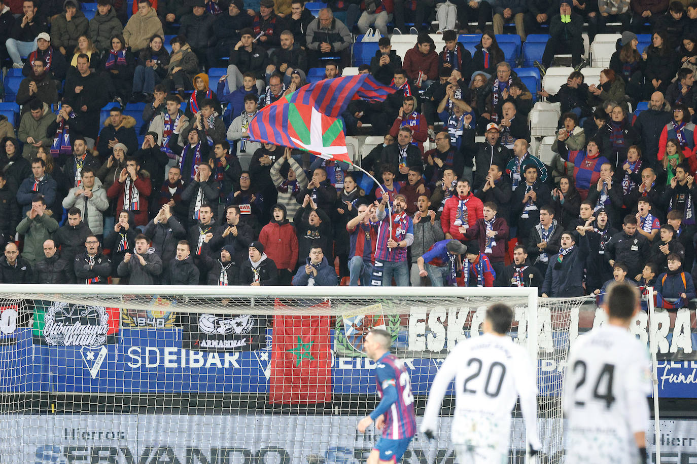 Fotos: Las mejores imágenes del Eibar-Oviedo