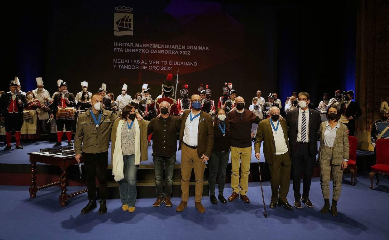 Entrega de las Medallas al Mérito Ciudadano de 2022 en el teatro Victoria Eugenia. 