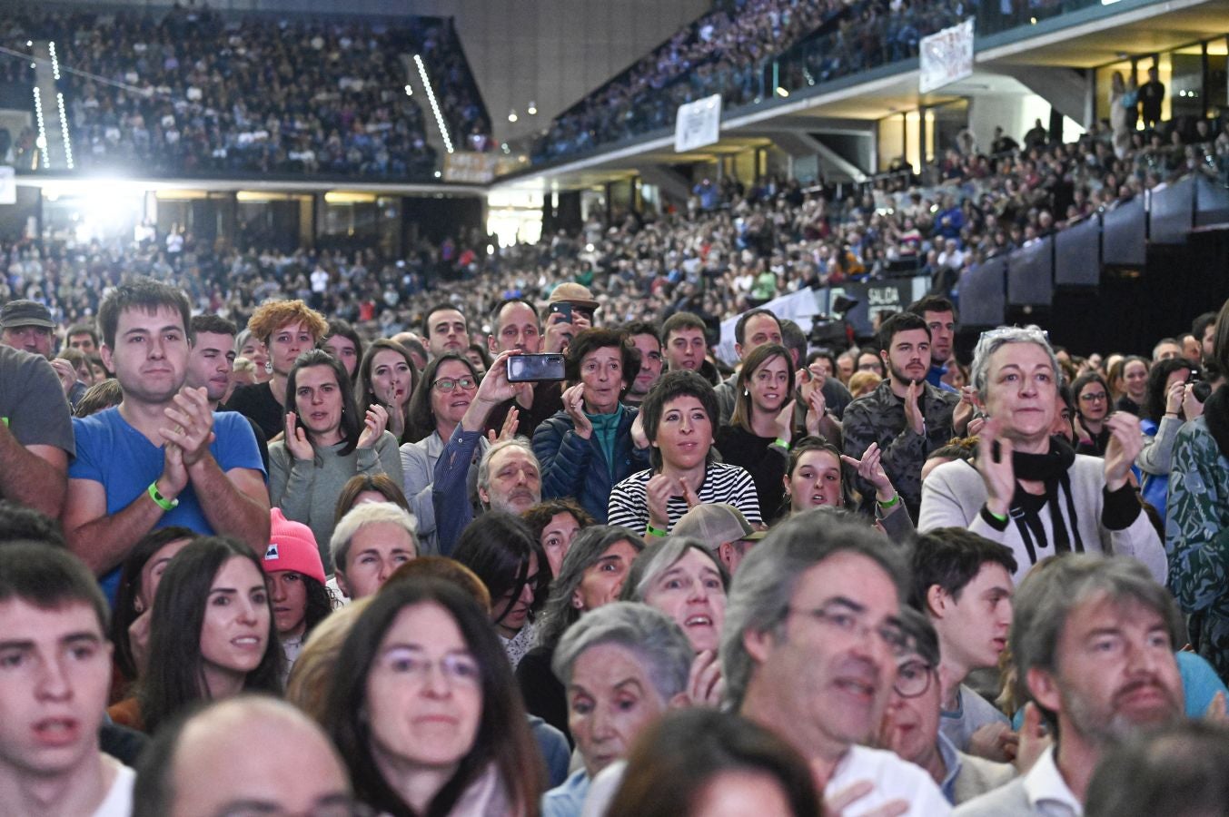 Fotos: Giro bikaina Nafarroa Arenan