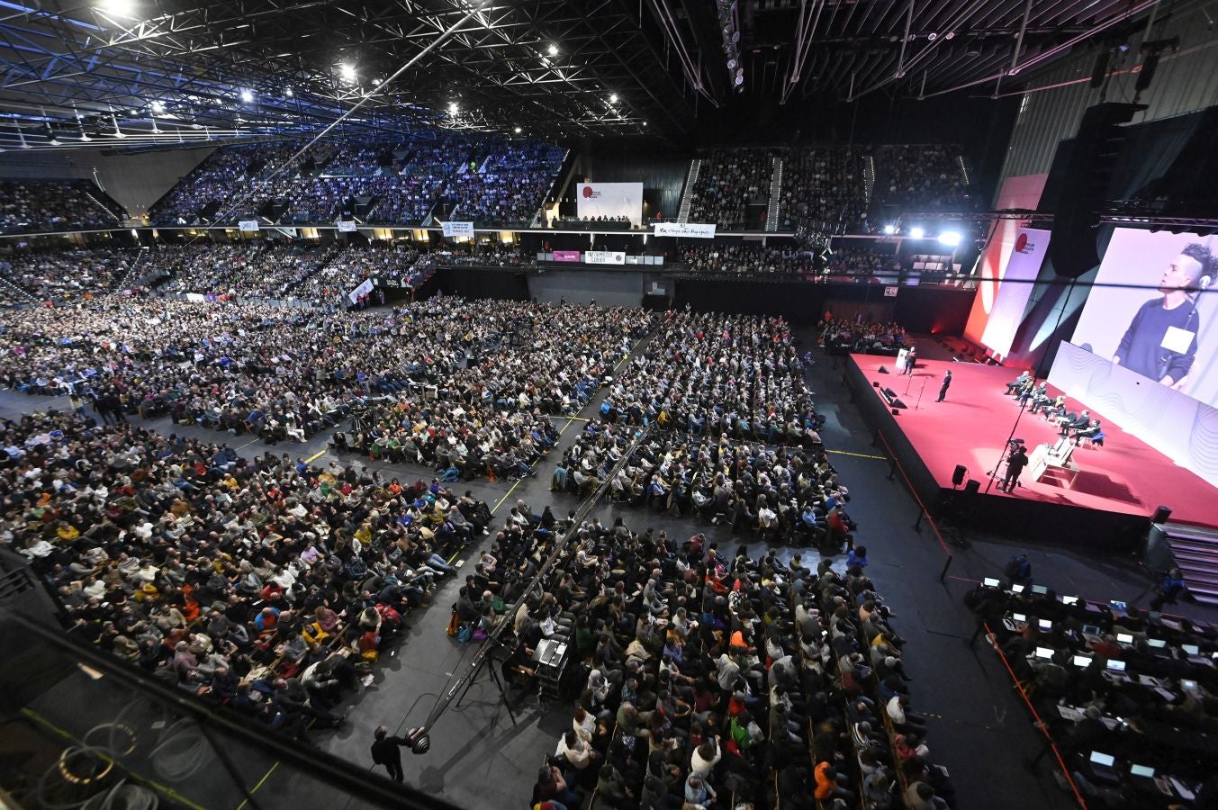 Fotos: Giro bikaina Nafarroa Arenan