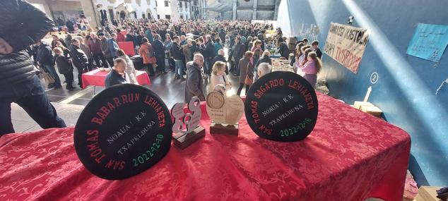 Fotos: Multitudinaria Feria de Santo Tomás en Usurbil