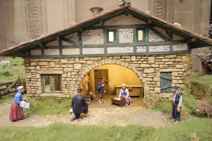 Fotos: La Diputación ya tiene su Belén