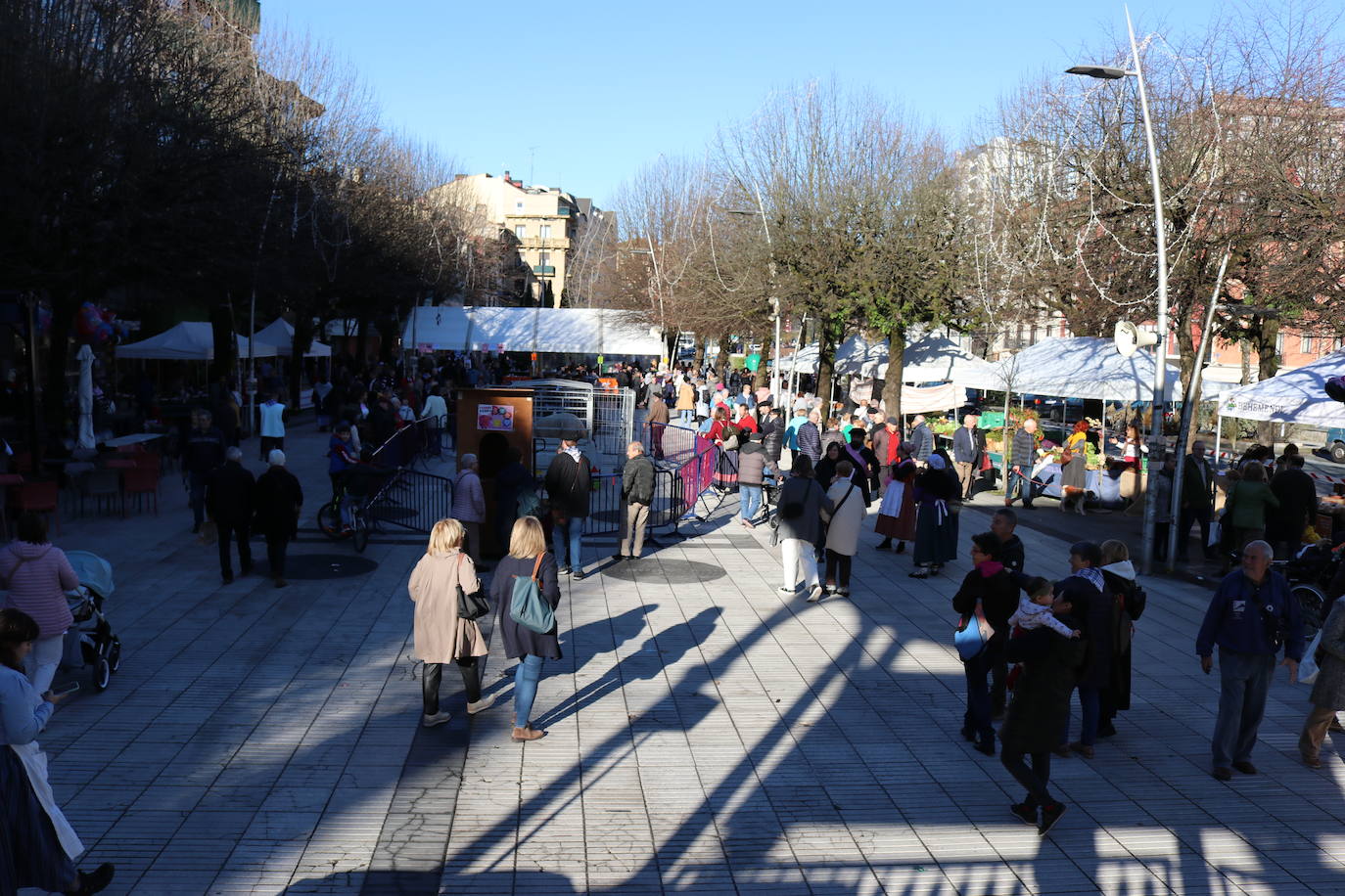 Fotos: Errenteria se vuelca con Santo Tomás