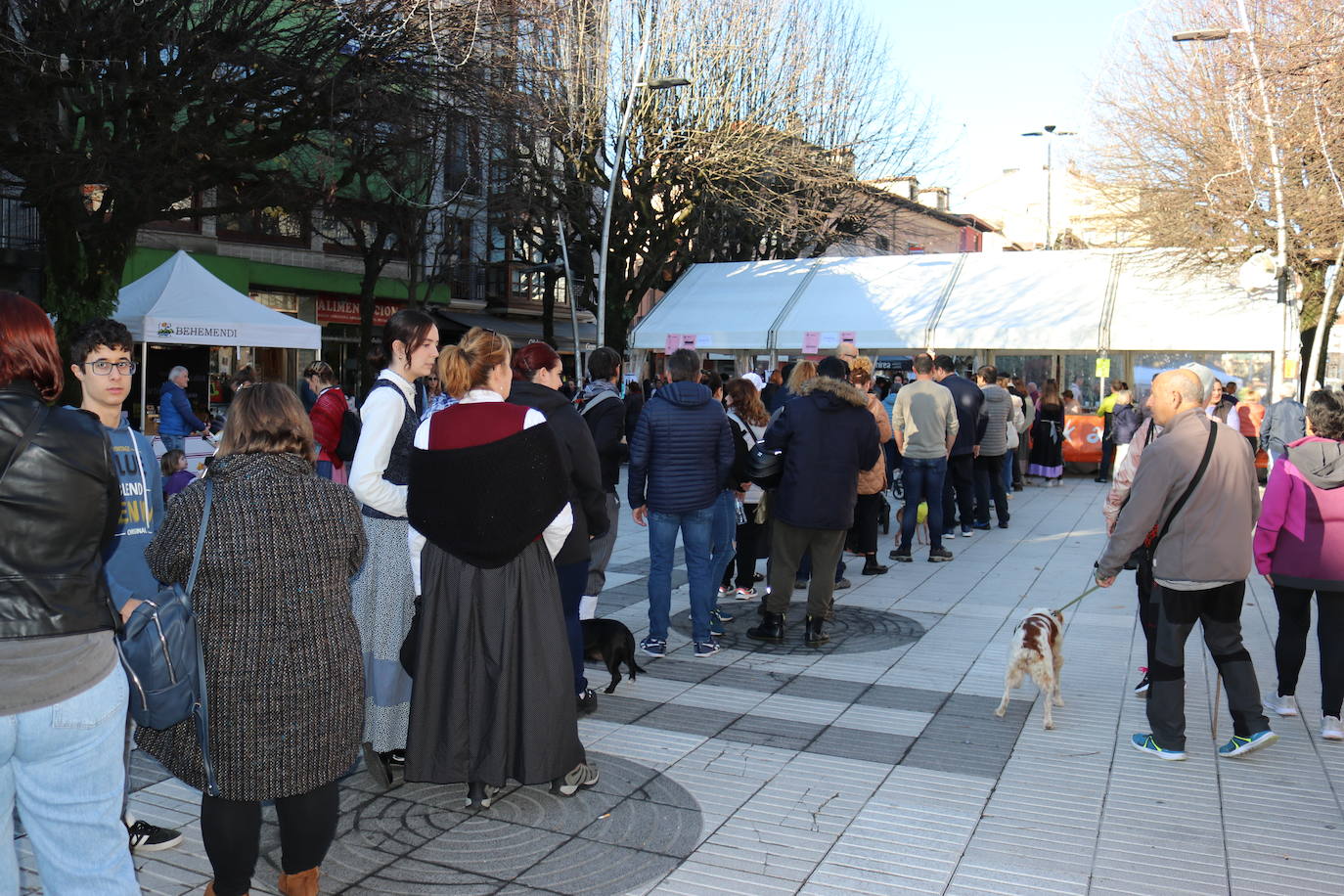 Fotos: Errenteria se vuelca con Santo Tomás