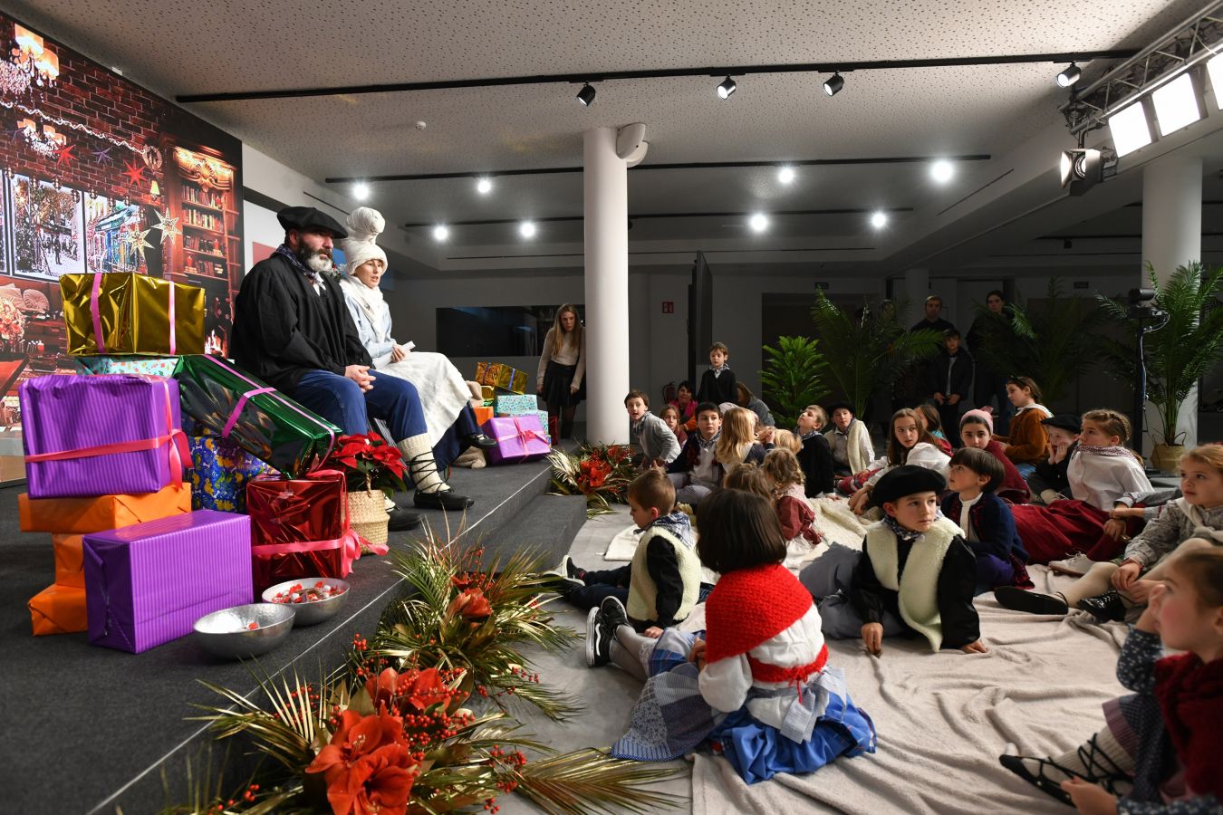 Fotos: Olentzero eta Mari Domingi, El Diario Vasco-n