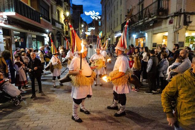 Fotos: Irun deja sus cartas a Olentzero