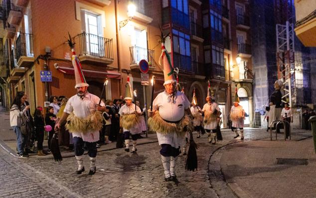 Fotos: Irun deja sus cartas a Olentzero