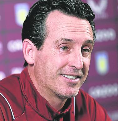 Unai Emery en una rueda de prensa tras un partido del aston Villa. 