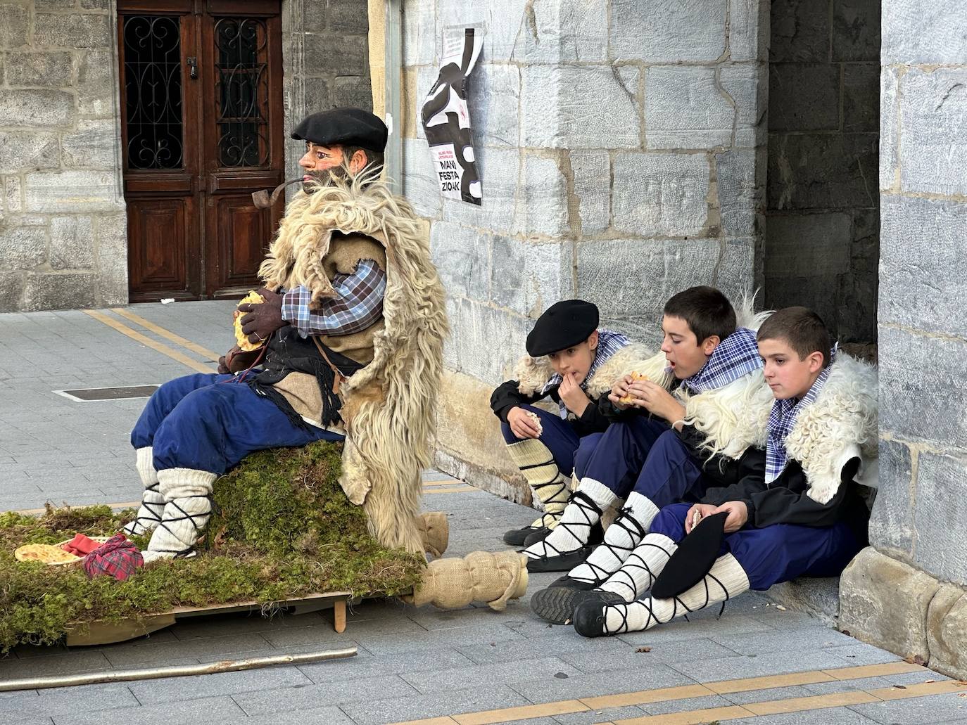 Fotos: Concurso de Olentzeros y nacimientos en Lesaka