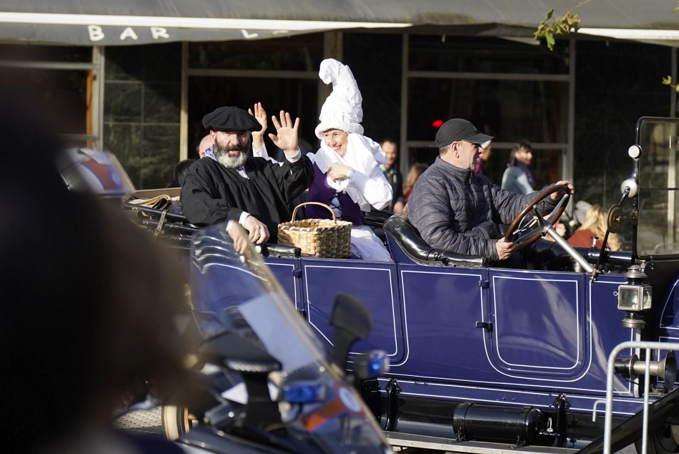 Fotos: Olentzero y Mari Domingui reparten ilusión en Donostia