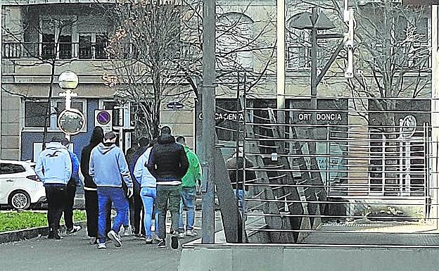 «¡Lo han matado, lo han matado!», gritaba una amiga de la víctima