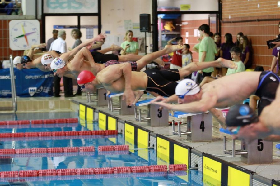 Fotos: Natación de alto nivel en el Trofeo de Navidad