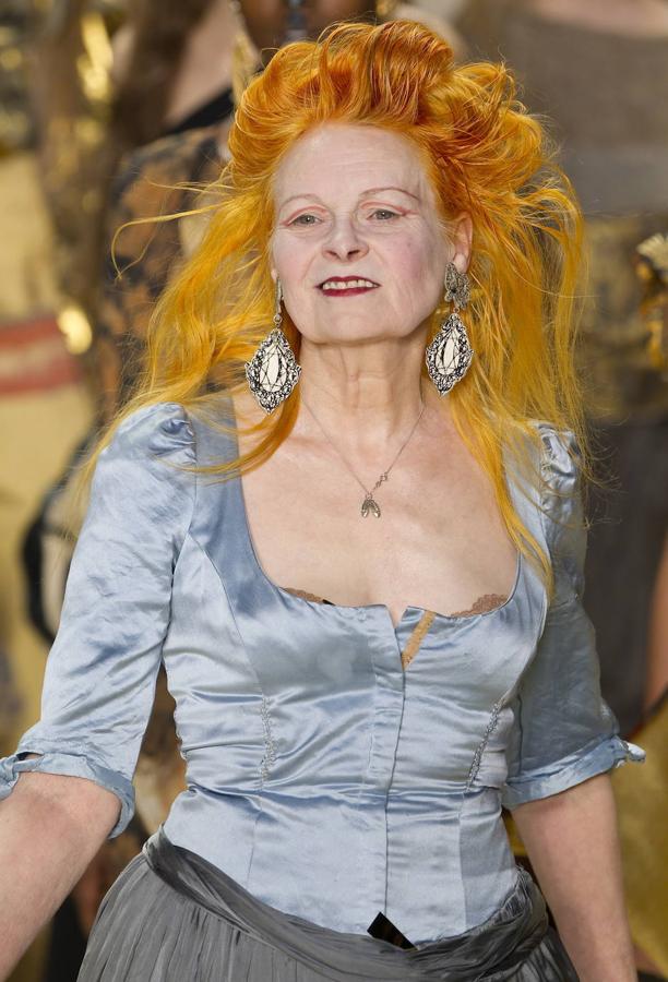 Vivienne Westwood, 81 años. La diseñadora británica de moda saltó a la fama en la década de los 70 con sus diseños andróginos de estilo punk y 'new wave'.