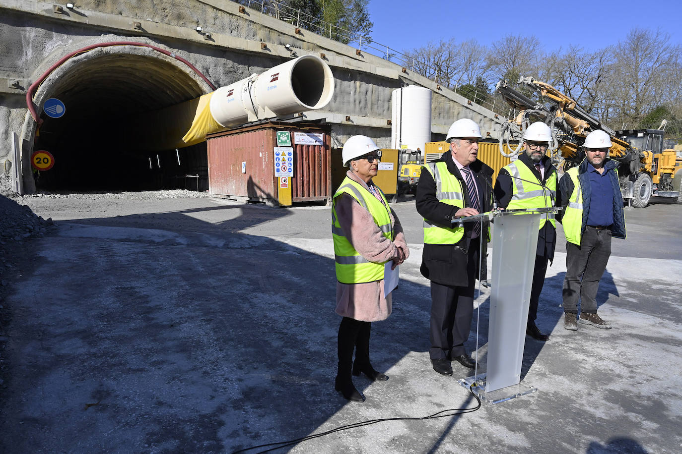 La variante ferroviaria se vislumbra al final del túnel