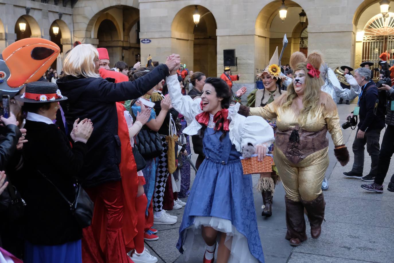 La diosa Momo ya tiene las llaves de Donostia